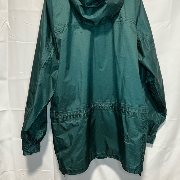 Vintage 90’s Green Gore-Tex North Face Jacket - Picture 4 of 5